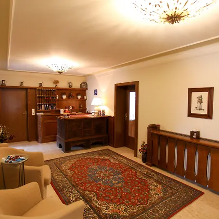 Πανσιόν Fruehstueckspension Christina