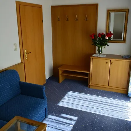 Guest house Fruehstueckspension Christina 3*