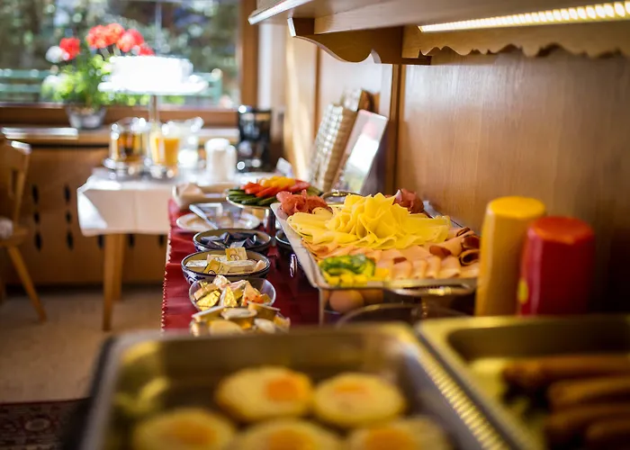 Fruehstueckspension Christina 3* تكس