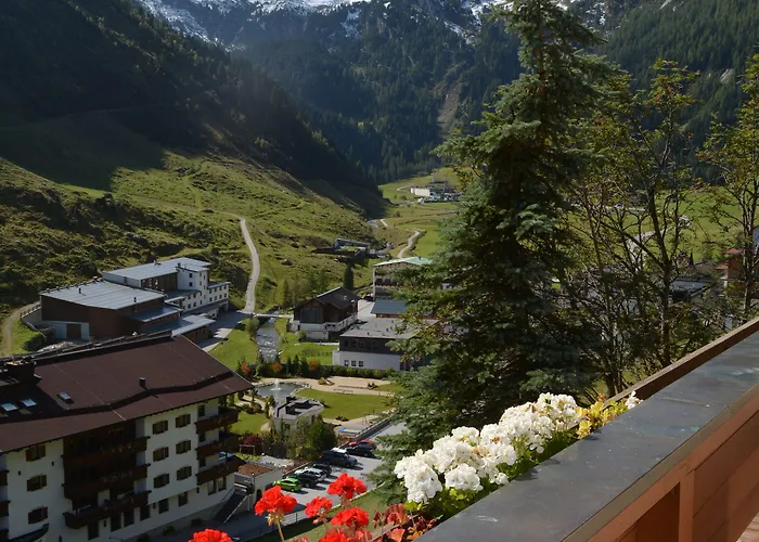 Fruehstueckspension Christina بيت ضيافة تكس