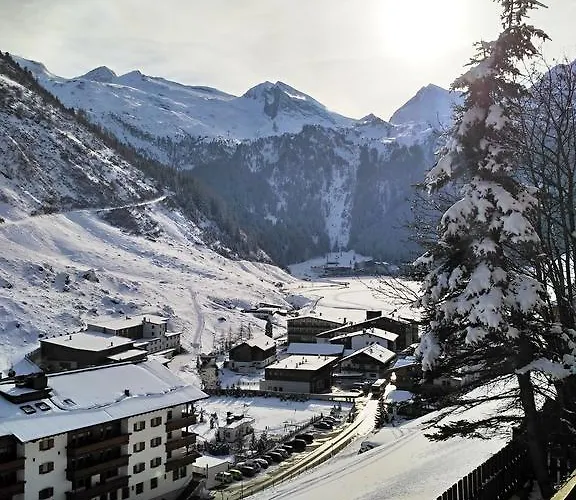 Fruehstueckspension Christina بيت ضيافة 3*