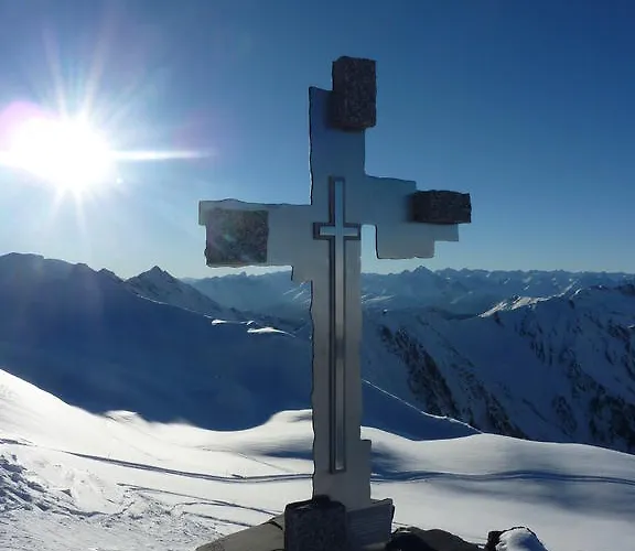 بيت ضيافة Fruehstueckspension Christina 3*