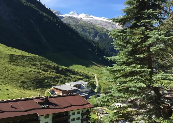 Fruehstueckspension Christina بيت ضيافة 3*