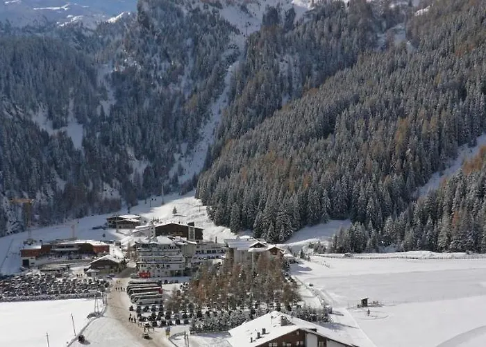 بيت ضيافة Fruehstueckspension Christina 3*