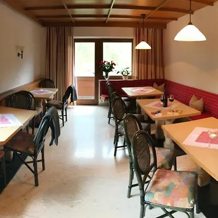 Fruehstueckspension Christina Konukevi Tux