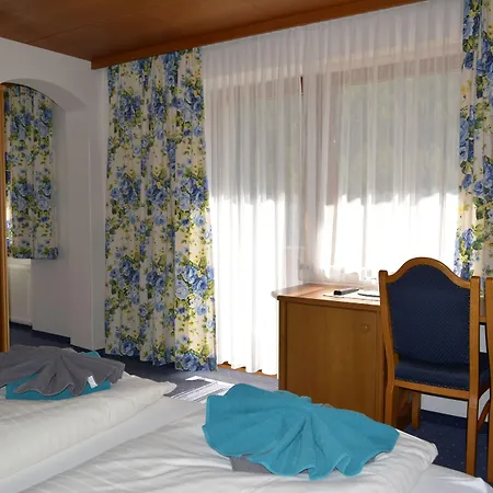 Fruehstueckspension Christina 3*