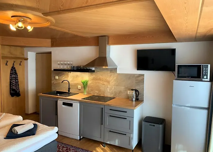 Fruehstueckspension Christina 3* טוקס