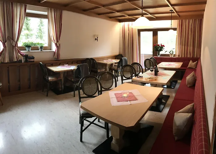 Fruehstueckspension Christina בית הארחה