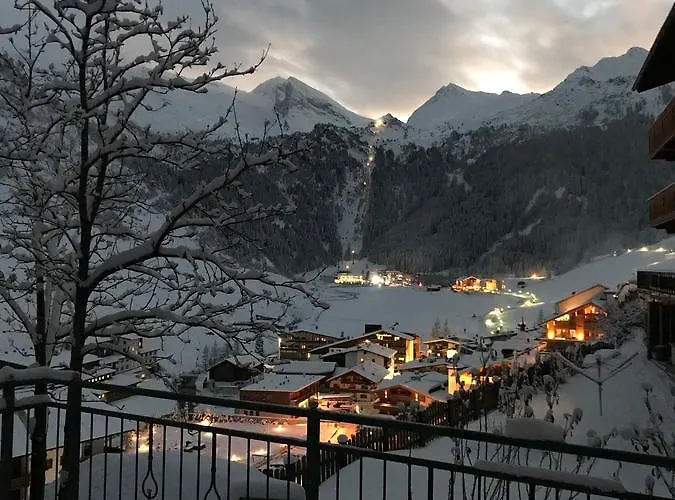 Fruehstueckspension Christina בית הארחה 3*