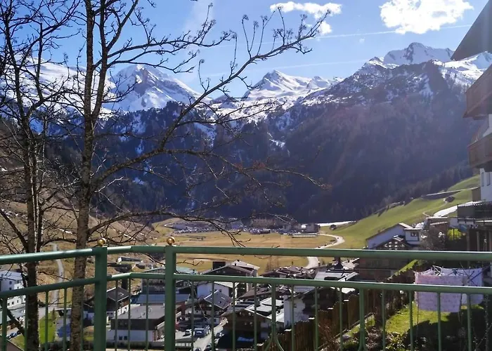 בית הארחה Fruehstueckspension Christina